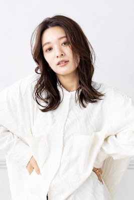 【Totia】ゆるふわ巻きセミディ×ミルクチョコレート