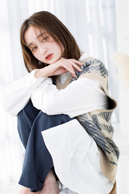 【Totia本通】こなれヘア×鎖骨ミディアム