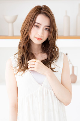 【Totia本通】大人ウェーブ×バニラベージュ