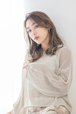 【Totia本通】抜け感ヘア×シークレットハイライト