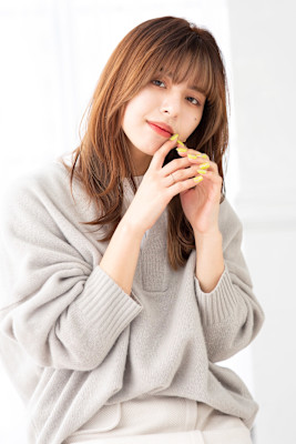 【Totia本通】抜け感ウェーブ×キャラメルベージュ