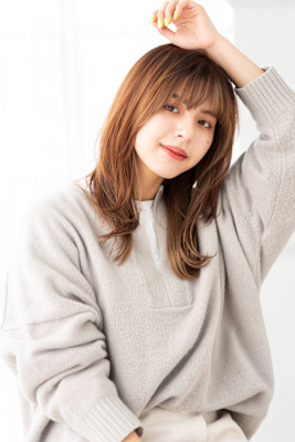 【Totia本通】抜け感ウェーブ×キャラメルベージュ