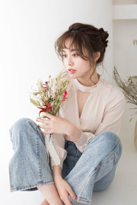 【Totia本通】ルーズアップ×オリーブグレージュ