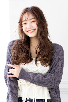 【Totia】ゆるふわ巻きロング×ミルクチョコレート