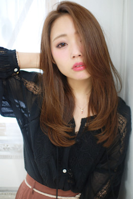 【Totia本通】大人かわいいセミディ