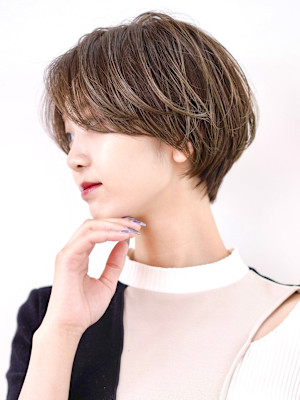 前下がりショート・ボブ/絶壁解消/前髪あり/40代/30代