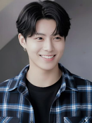 爽やか好印象の韓国風センターパート