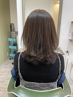 レイヤーカット/ベージュカラー/イルミナカラー