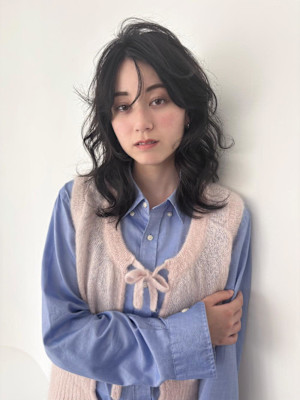 ミディアムカリーヘア