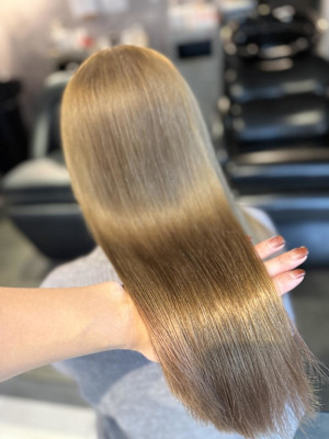 《三宅悠斗》ミルクティーカラー/大宮/ブリーチ