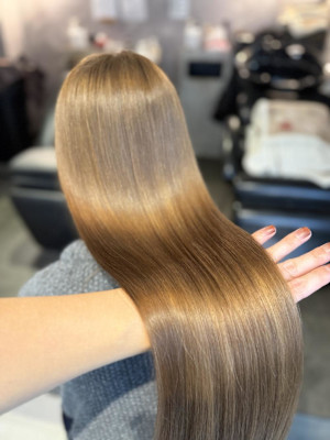 《三宅悠斗》ミルクティーカラー/大宮/ブリーチ