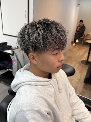  フェード/メンズ/大宮/ツイストスパイラル