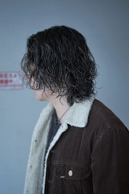 ミディアムパーマ／スパイラルパーマ