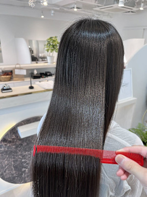 髪質改善専門サロンEmuest×スタイル