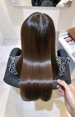 髪質改善専門サロンEmuest×スタイル