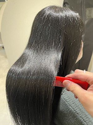 髪質改善専門サロンEmuest×スタイル