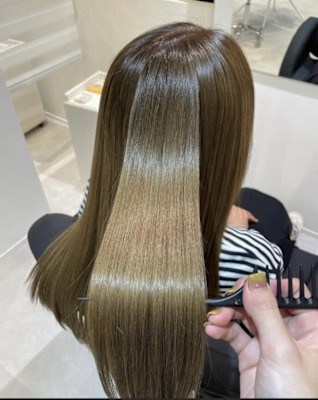 髪質改善専門サロンEmuest×スタイル