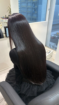 髪質改善専門サロンEmuest×スタイル