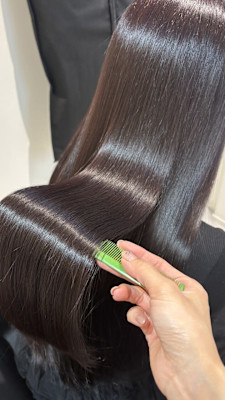 髪質改善専門サロンEmuest×スタイル