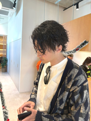 緩め波巻きパーマ