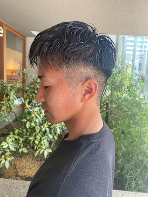 メンズ　ショート　さわやかツーブロック