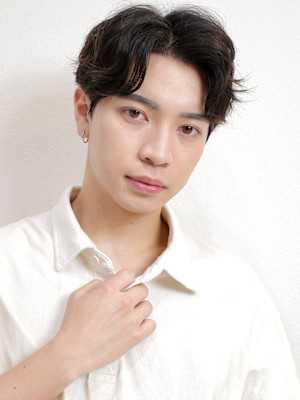 センターパートメンズショート