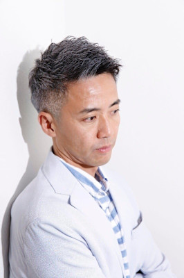 アップバングショート