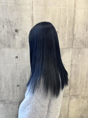 サファイアブルー