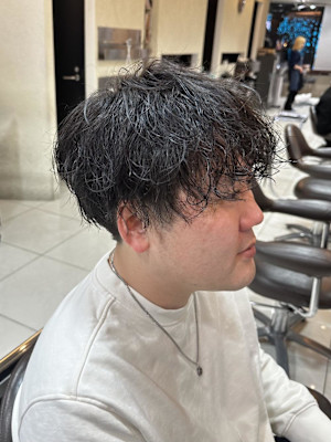 センターパートソフトツイストパーマメッシュマッシュ