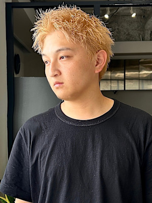 スパイキーショート×ベージュ