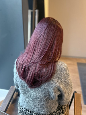 ブリーチなしで叶うワインレッド