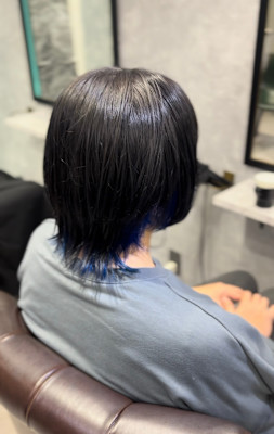 ボブウルフ×インナーカラー×ブルー×グレー