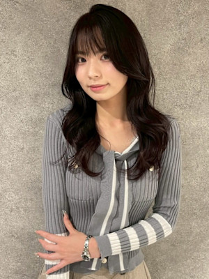 20代 アッシュカラー 髪質改善 韓国ヘア 顔周りカット 