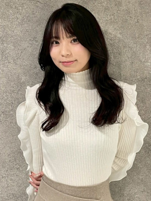 レイヤーカット 黒髪 髪質改善 くびれヘア 韓国風ヘア 艶髪