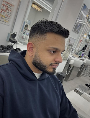 フェード×髭デザイン