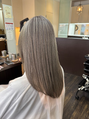 福山市/chartreuse/透明感ミルクティーグレージュ