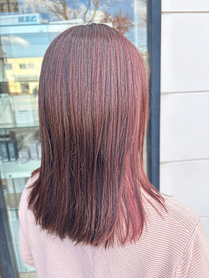透明感ピンクブラウン×さりげインナーカラー