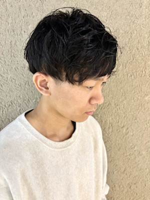 癖毛を活かしたマッシュ/メンズ