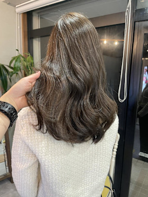 大人かわいい/イルミナカラー/オリーブグレージュ