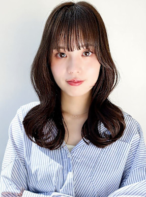 韓国風くびれヘア◎小顔前髪カット透明感カラーベージュカラー