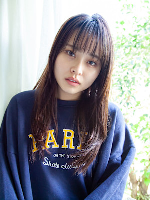 ロングレイヤースタイル