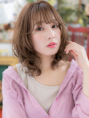 シースルーバングレイヤーカットロングウルフ　ウルフボブ