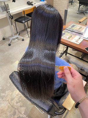 髪質改善ストレート