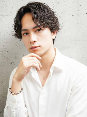 グランド ラグザ大阪福島店×スタイル