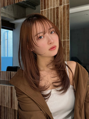 ココアベージュ/小顔に見せるヘア/黒髪カタログ/オリーブグレ