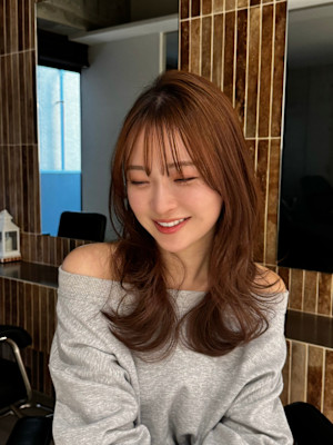 ココアベージュ/小顔に見せるヘア/黒髪カタログ/オリーブグレ