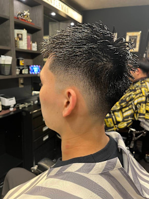 ヘアーサロンラムール×スタイル