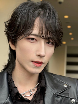 ニュアンスパーマ/中性ウルフ【メンズサロンZina天神】