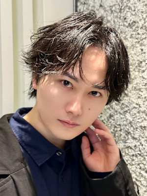 フェザーパーマ/センターパート【メンズサロンZina天神】