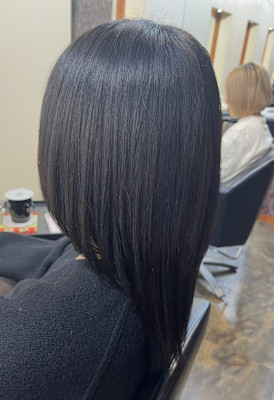 【履歴が多くても“ふわっと柔らかく”】ナチュラルストレート